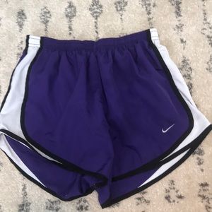 women’s nike running shorts